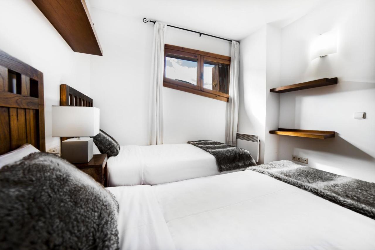 Apartaments Esquirol エル・ターター エクステリア 写真
