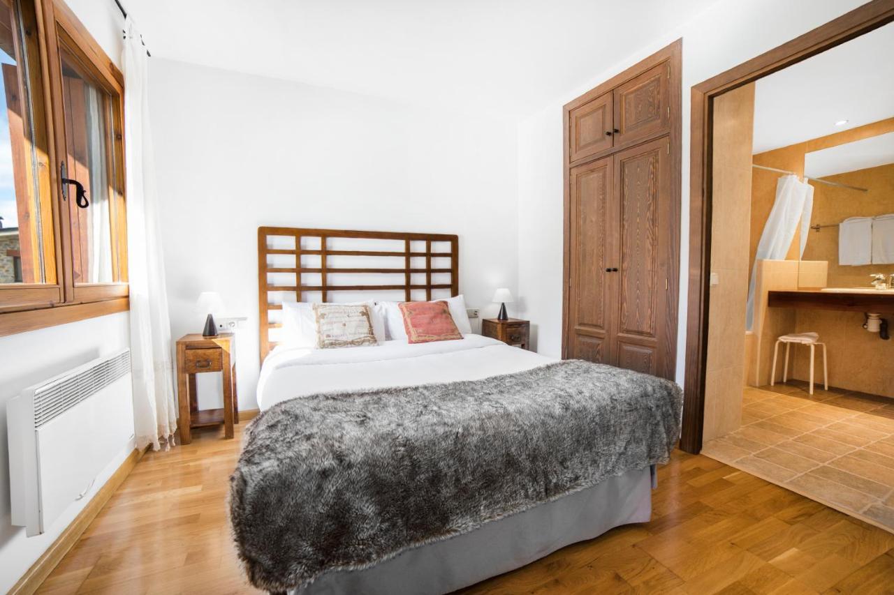Apartaments Esquirol エル・ターター エクステリア 写真